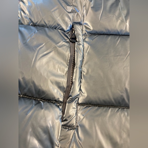 Men's Metallic Gray Puffer Jacket - Picture 10 of 13